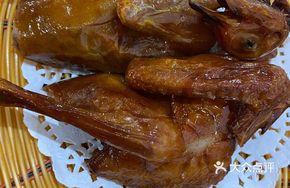 Bajì Braised Pigeon