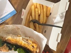 -必胜客(尹山湖歌林公园店)