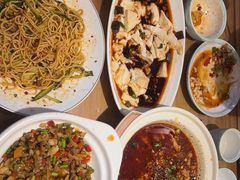 -严记小天府酸菜鱼(西四路店)