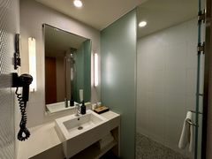 -全季酒店(郑州建设路碧沙岗地铁站店)