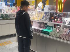 -泡泡玛特POPMART(上海环球港店)