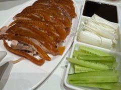 -梅利汴京烤鸭•开封豫菜地标店(东司门店)