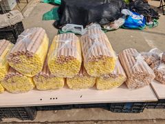 -雪绒花路停车场