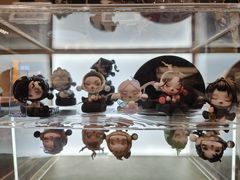 -泡泡玛特POPMART(蓝色港湾店)