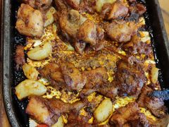 东镇老味道烤鸡块-老东镇啤酒屋海鲜加工·蒸汽海鲜·海鲜烧烤(台东店)