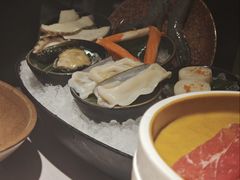 -一绪に寿喜烧自助(世茂广场店)