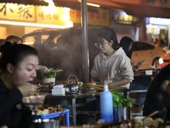 -喷火龙西昌火盆烧烤(泸州总店)