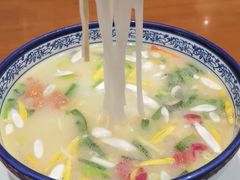 -香麒园·过桥米线·南湖雅宴