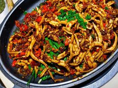 钢盆鱿鱼-大碗先生(万家丽店)