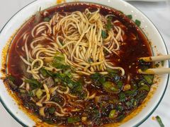 -京穆兰兰州牛肉面·清真(盛龙广场店)