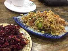 -壹阁胡羊焖饼(特色小吃街店)