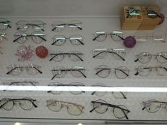 -明月眼镜(三坝店)