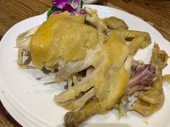 招牌手撕盐焗鸡-金苑酒家·客家菜·广东老字号(万象店)
