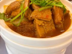 牛杂焖萝卜-纳福苑(亮庆餐饮分店)