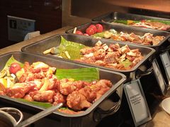 -大中华希尔顿酒店-念自助餐·嗨啤·小龙虾