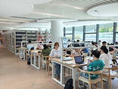 -广州市白云区图书馆