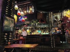 -胡桃里乐队酒馆(鎏嘉码头店)