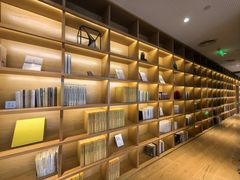 -蔚来中心(北京中关村店)