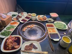 -梨花自助烤肉(西三旗万象汇黑金店)