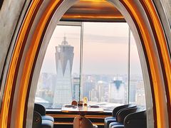 -Hi City·城市之巅