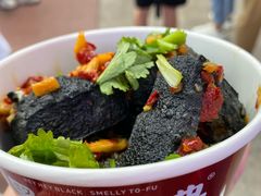 -黑色经典臭豆腐·湖南特产(步行街店)