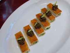 鱼子酱脆皮松板肉-解香楼(八盘岭路店)