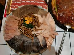 -旧街市鲜货老火锅(大光路店)