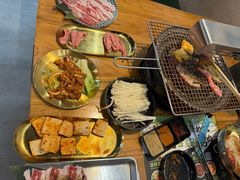 -合易泓烤肉·海肠捞饭(火车站店)