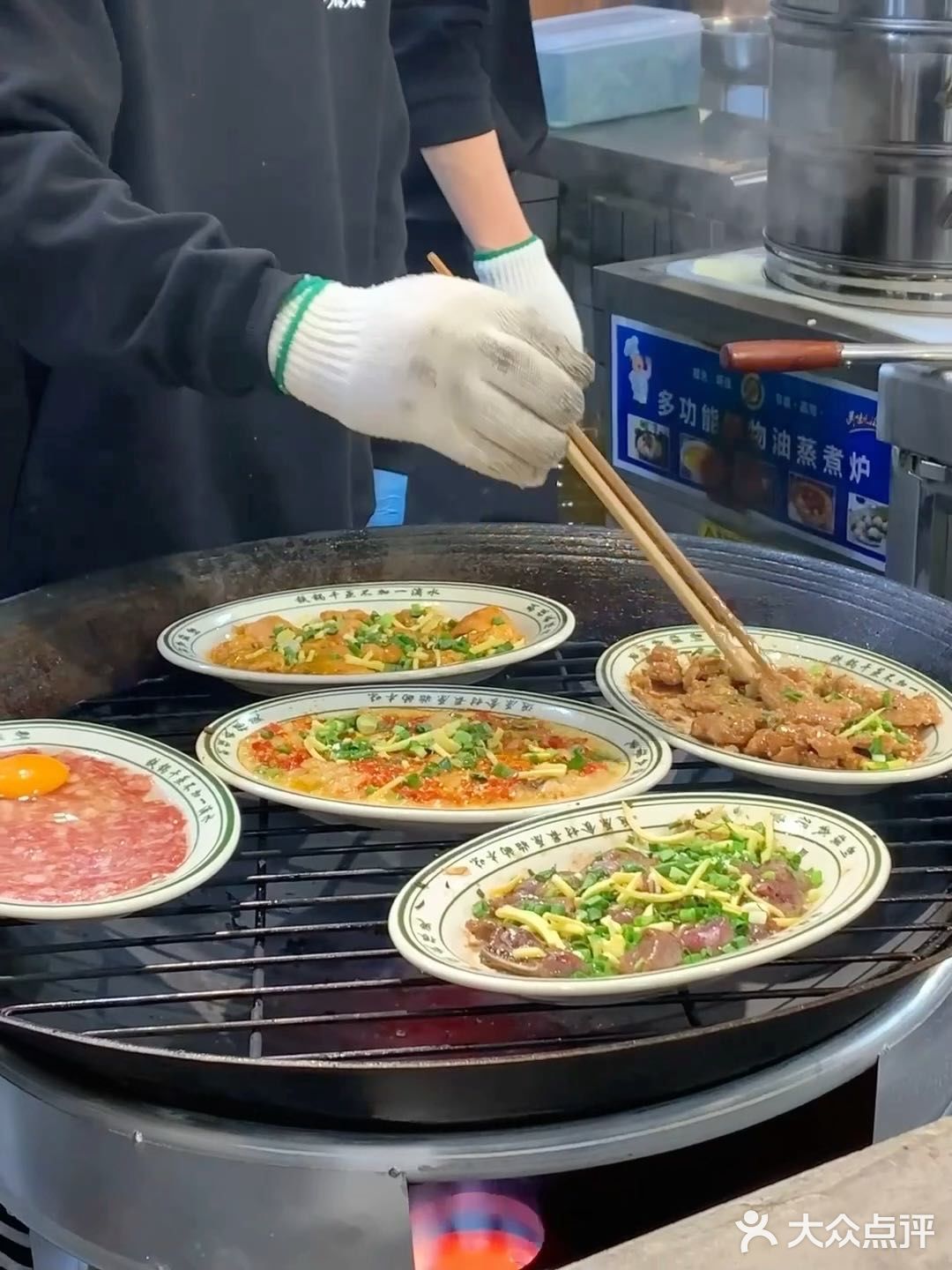 昆明，终于也有了宁波chao火的干蒸菜