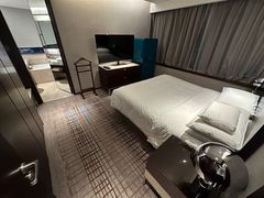 -上海龙之梦万丽酒店