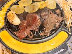 -胡悦里韩式烤肉(芝罘万达广场店)