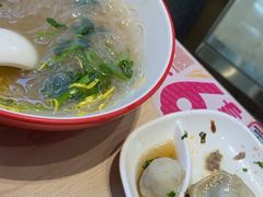 -小杨生煎(金山百联购物中心3楼店)