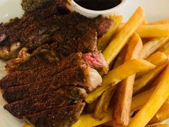-羽深肉铺 Steak & Wine