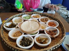 -包整·丝娃娃(一览甲秀楼风景店)