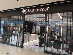 -HAIR CORNER