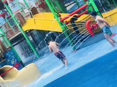 -青岛东方影都融创水世界