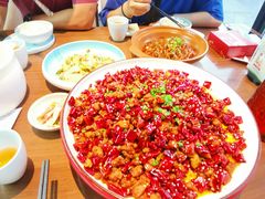 -有红鸡毛店·川菜(建设路店)