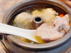 云海肴汽锅鸡-云海肴云南菜(浦江欢乐颂店)