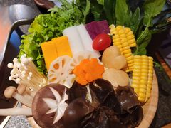 -湊湊火锅·茶憩(皇姑万象汇店)