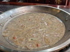 -老来福·非遗酸汤兔(凯旋路店)