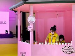 -上海跨国采购会展中心