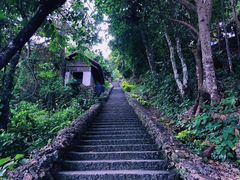 -卢霍山