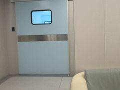 -上海大学附属上海和平眼科医院