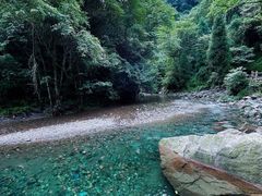 -西岭雪山大飞水景区