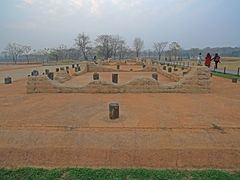 -盘龙城国家考古遗址公园