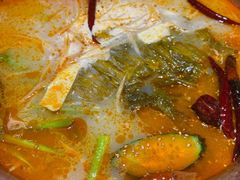 -洱火云南酸菜牛肉火锅(石景山当代商城店)