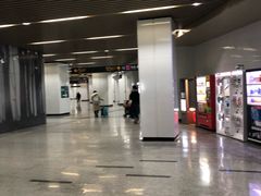 -汉中路(地铁站)