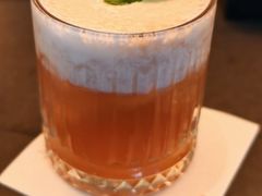 -星巴克臻选(上海合生汇1F店)