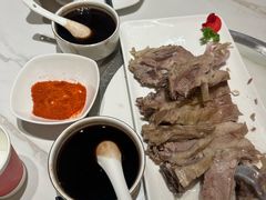 -伊和园清真餐饮