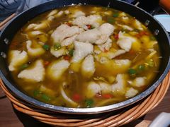 -有红鸡毛店·川菜(建设路店)